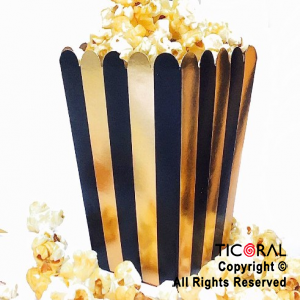 CAJA POP CORN RAYAS NEGRO CON STAMPING ORO X 8